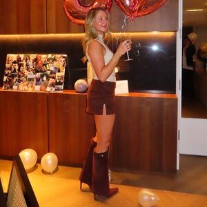 Meet your Posher, Makayla